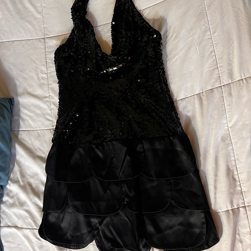 Bebe Design Lab LBD Black Sequin Tiered Mini Dress Cocktail Halter Cowl Sexy Med